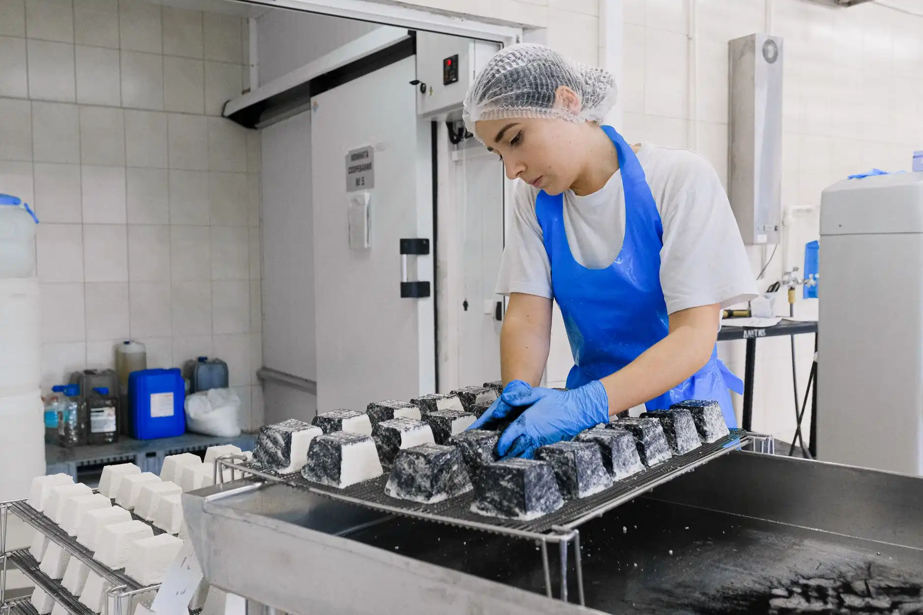 游戏引擎软件光盘选购指南：提升开发效率的关键要素解析