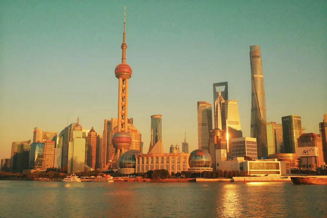 2025年游戏引擎软件光盘技术升级方向与开发者适配方案